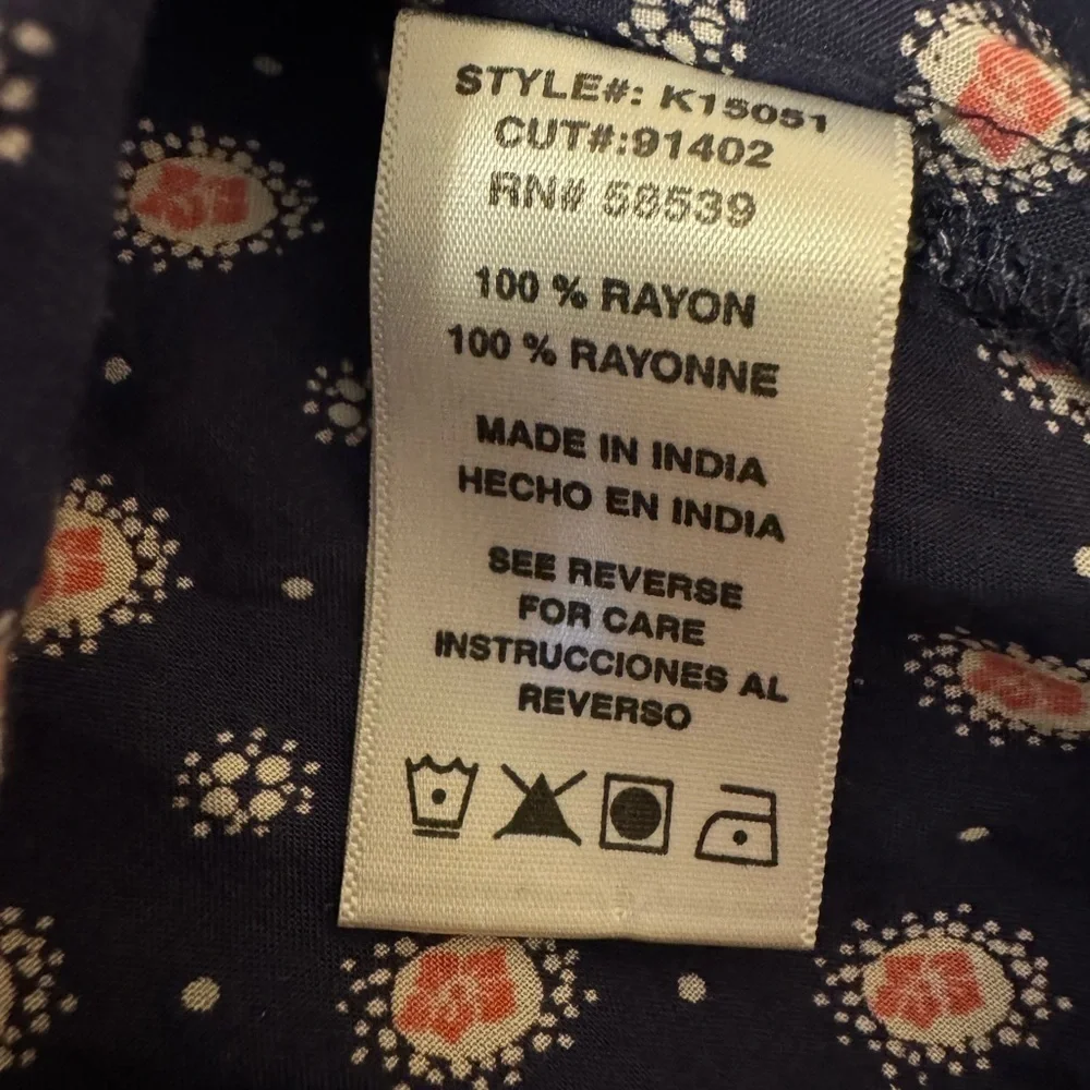 Kut from the Kloth button up floral shirt Size L - Picture 4 of 9
